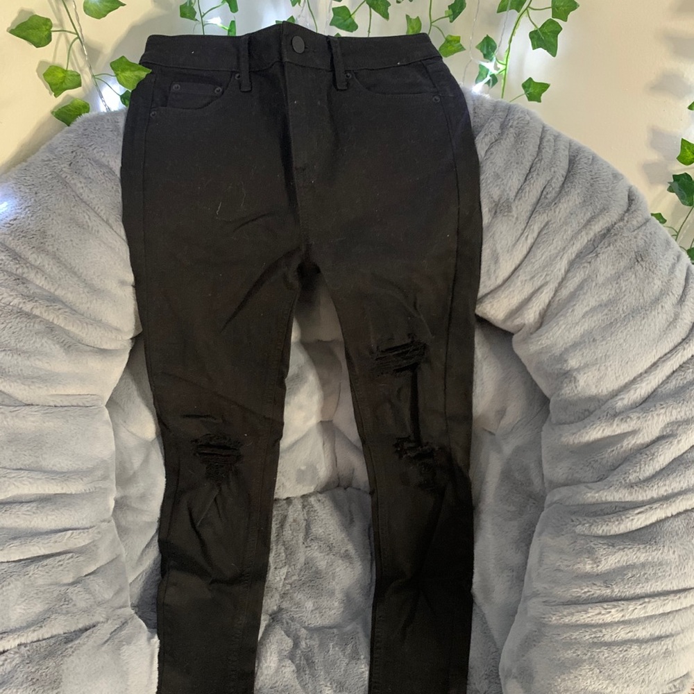 Distressed Black Jeggings